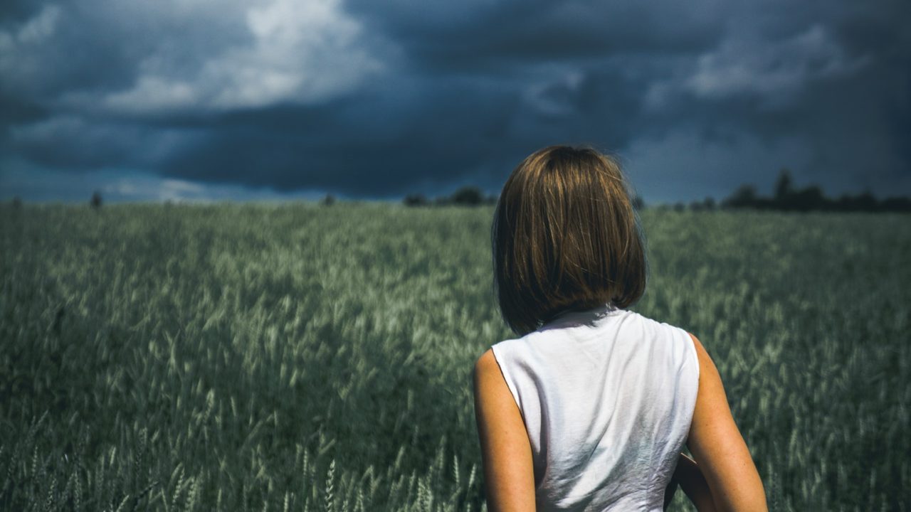 セルフカットでボブの後ろはどう切ったら良い プロカジ