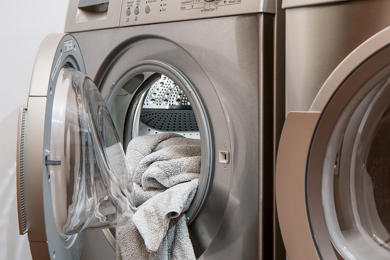 洗濯機の脱水とは？乾燥との違いと一段上の仕上がりにするコツ！
